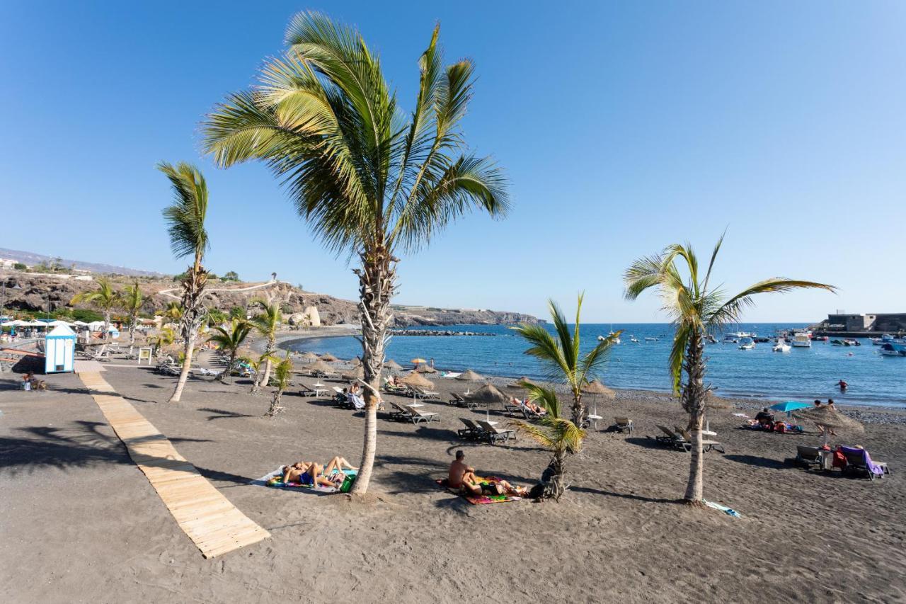 Coastal Escape Lägenhet Playa de San Juan  Exteriör bild